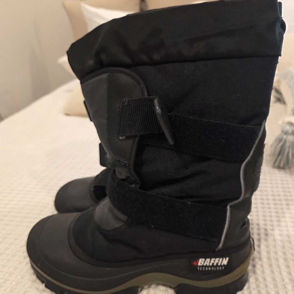 Baffin Kids Black Winter Boots - Insulated Snow Boot